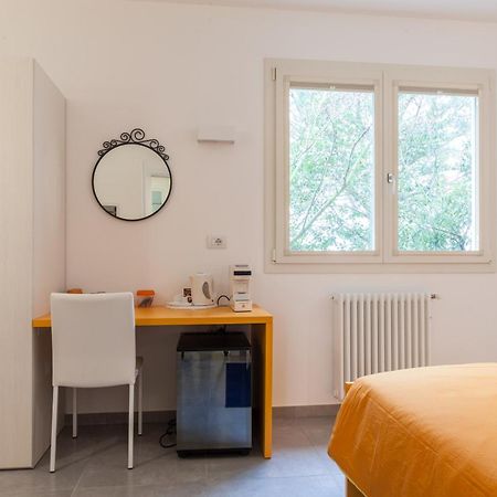 Rose Canine B&B Cesenatico Exterior photo